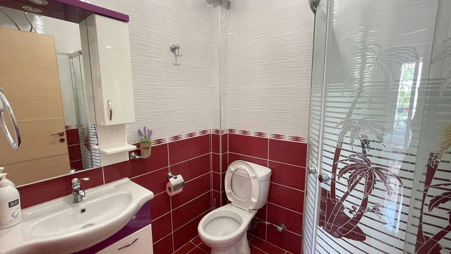 Azure Apartments Sarandë 0*,  알바니아