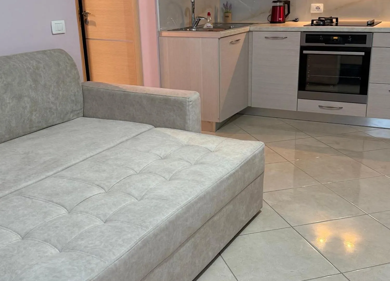 Azure Apartments Sarandë 0*,